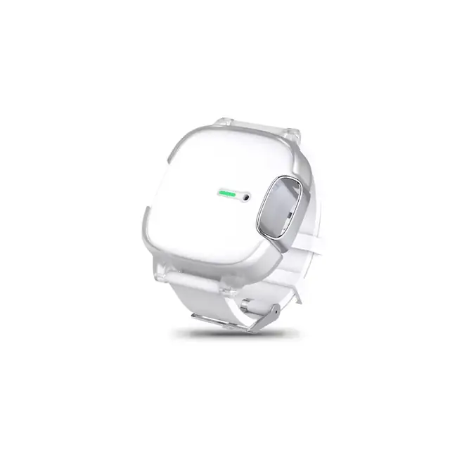 Mini purificator de aer Ionic Z ZYNERA™, in forma de colier/ bratara, concentratie ridicata de ioni negativi de 33.000.000 de bucati/cm³ - perfect pentru persoanele preocupate de calitatea aerului, alb